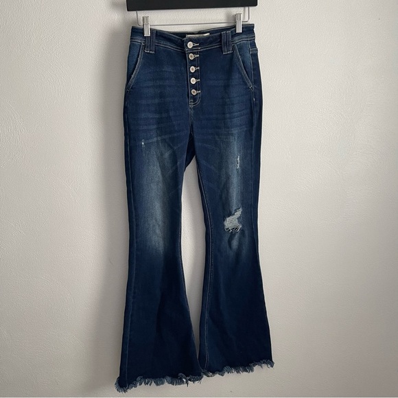 KanCan women’s High Rise Flared Jeans estilo distressed size 5/26 raw hem - Picture 1 of 12